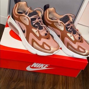 Rose Gold Nike Air Max 200